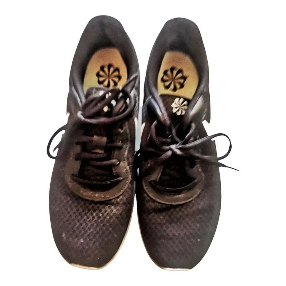 Nike Tanjun Black Running Athletic Shoes Size 9